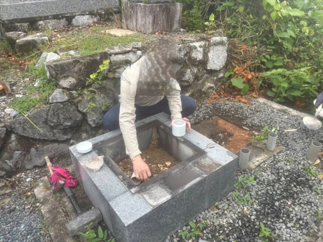 大垣市勝山北墓地　お墓じまい工事　①墓石・外柵解体